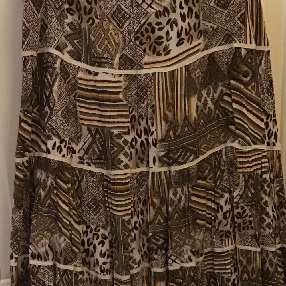 Patterned Brown Skirt